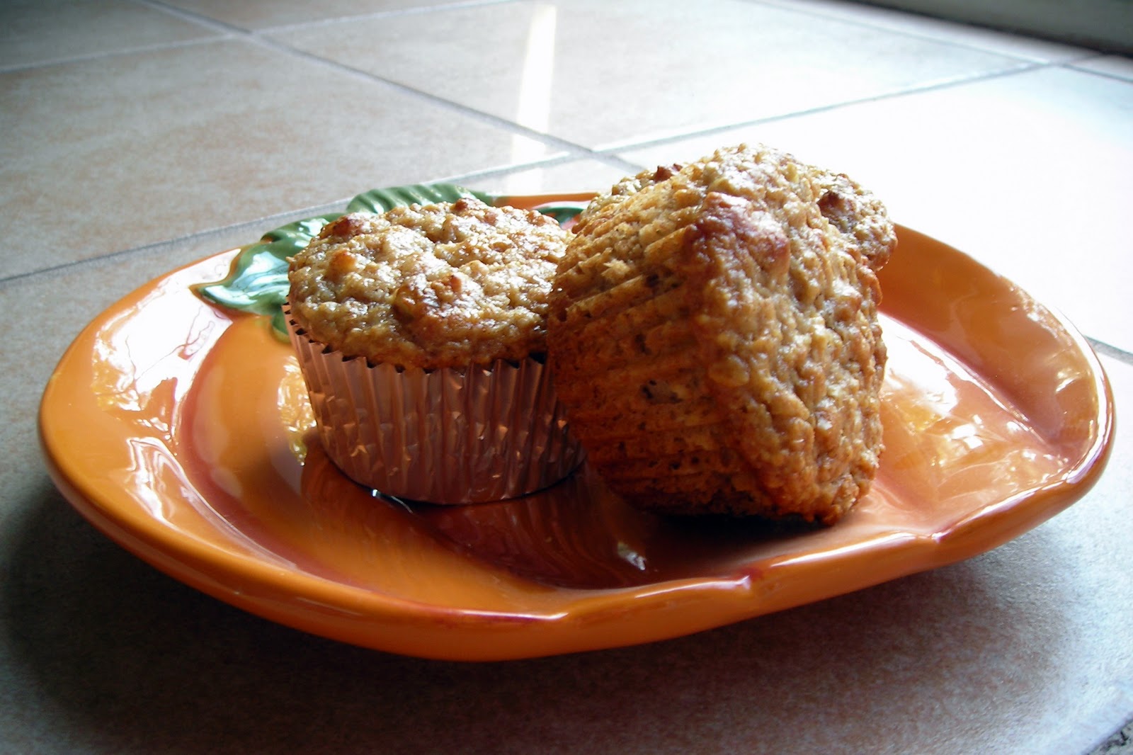 She Who Makes Applesauce Oats & Yogurt Muffins