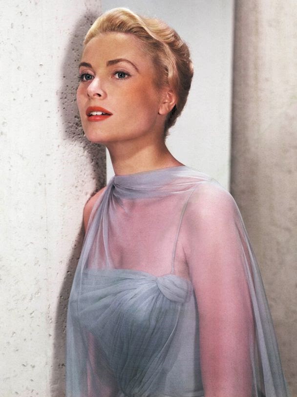 Grace Kelly in quot; To catch to catch a thief grace kelly dress. Grace Kelly in quot; To catch