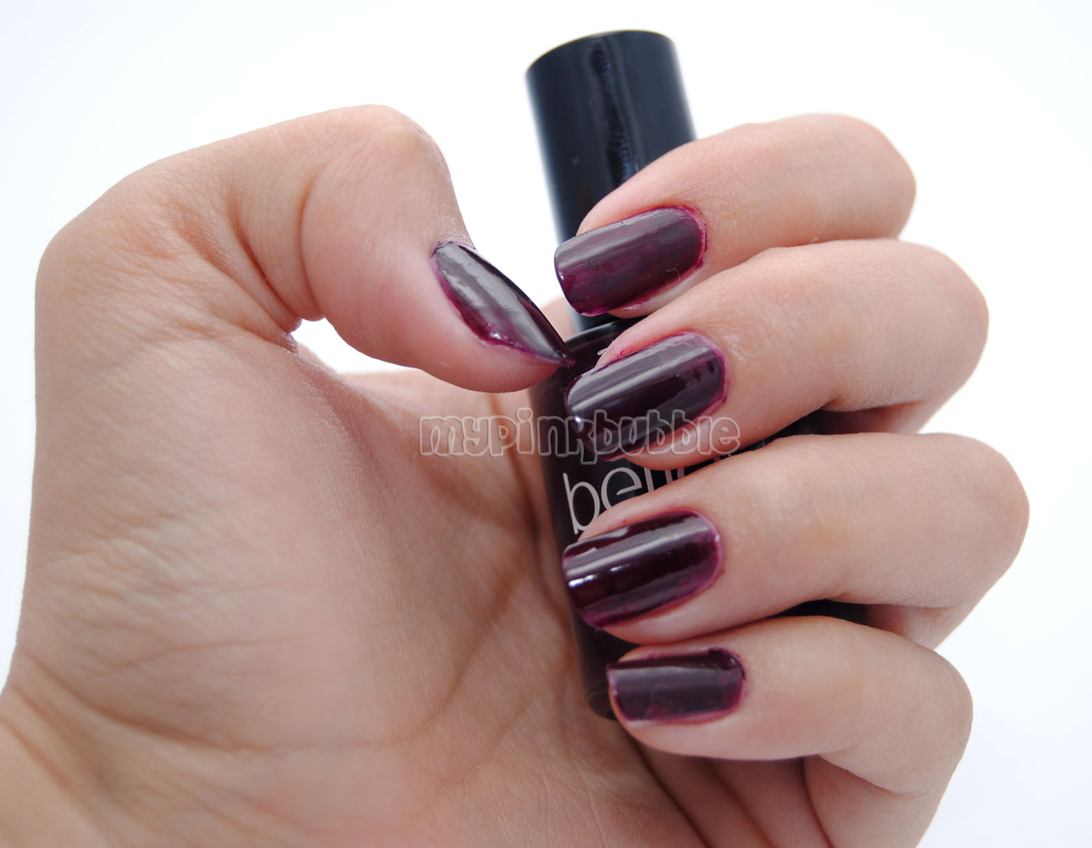 Belle 01 Wine red swatch