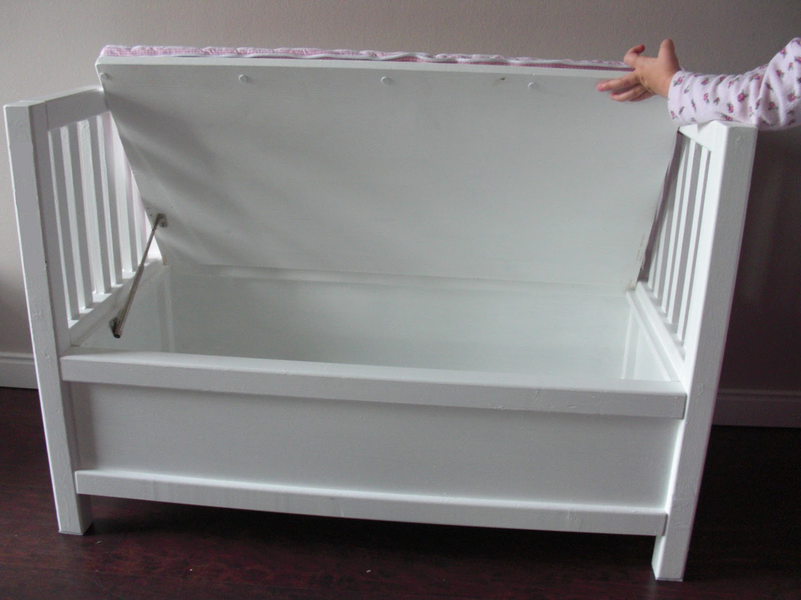 Heim elich: diy kinder truhenbank