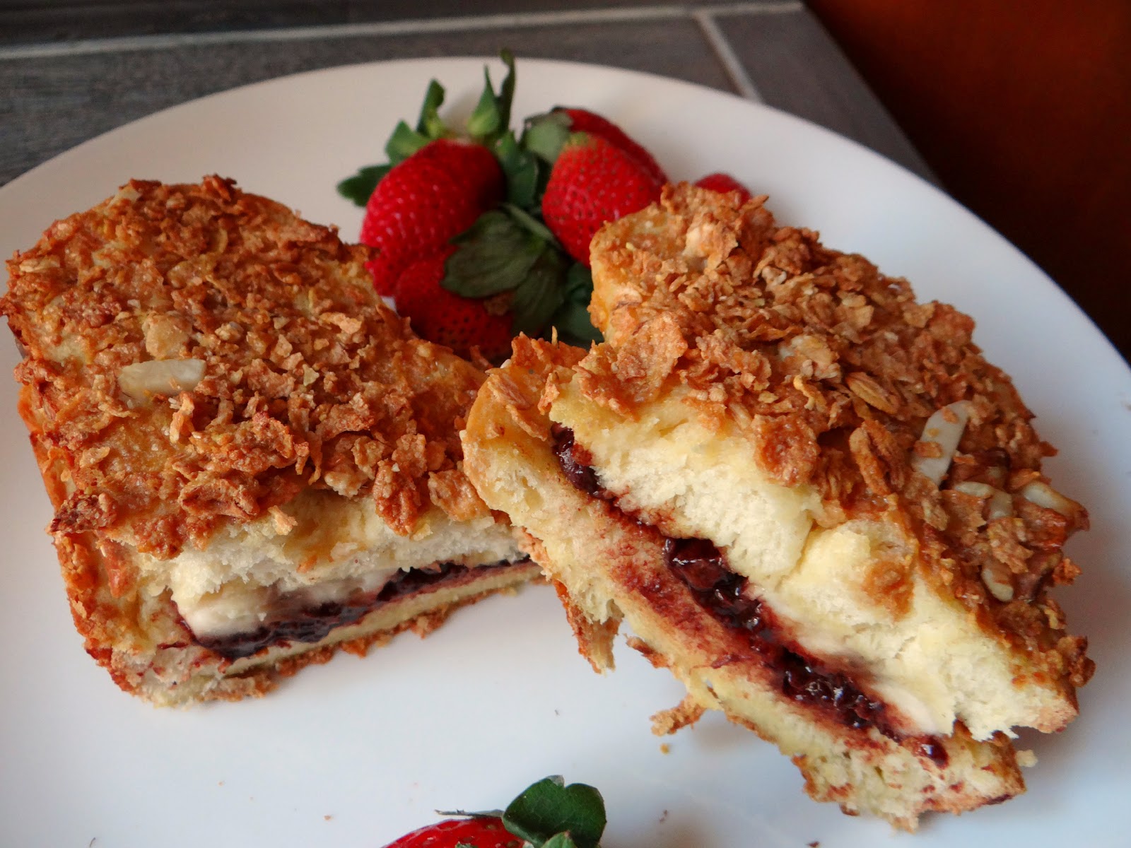 Treats & Trinkets Great Grains Crunchy Stuffed French Toast