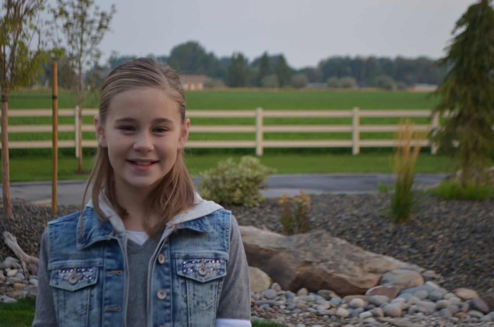 little Farm Girls & Curls