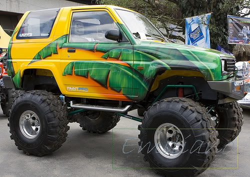 Warna Hijau motor trends merupakan perpaduan Air Brush dengan nuansa title=