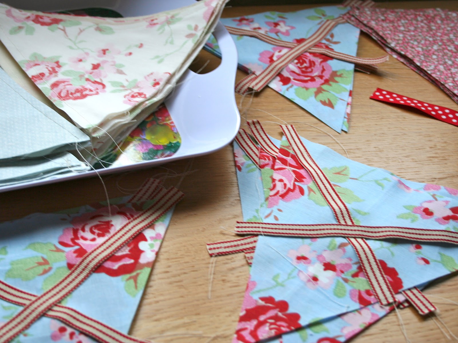 evajeanie and the sewing machiney Handmade Floral Union Jack Bunting