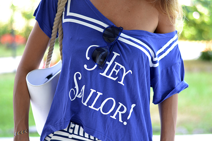 maglietta scritta sailor