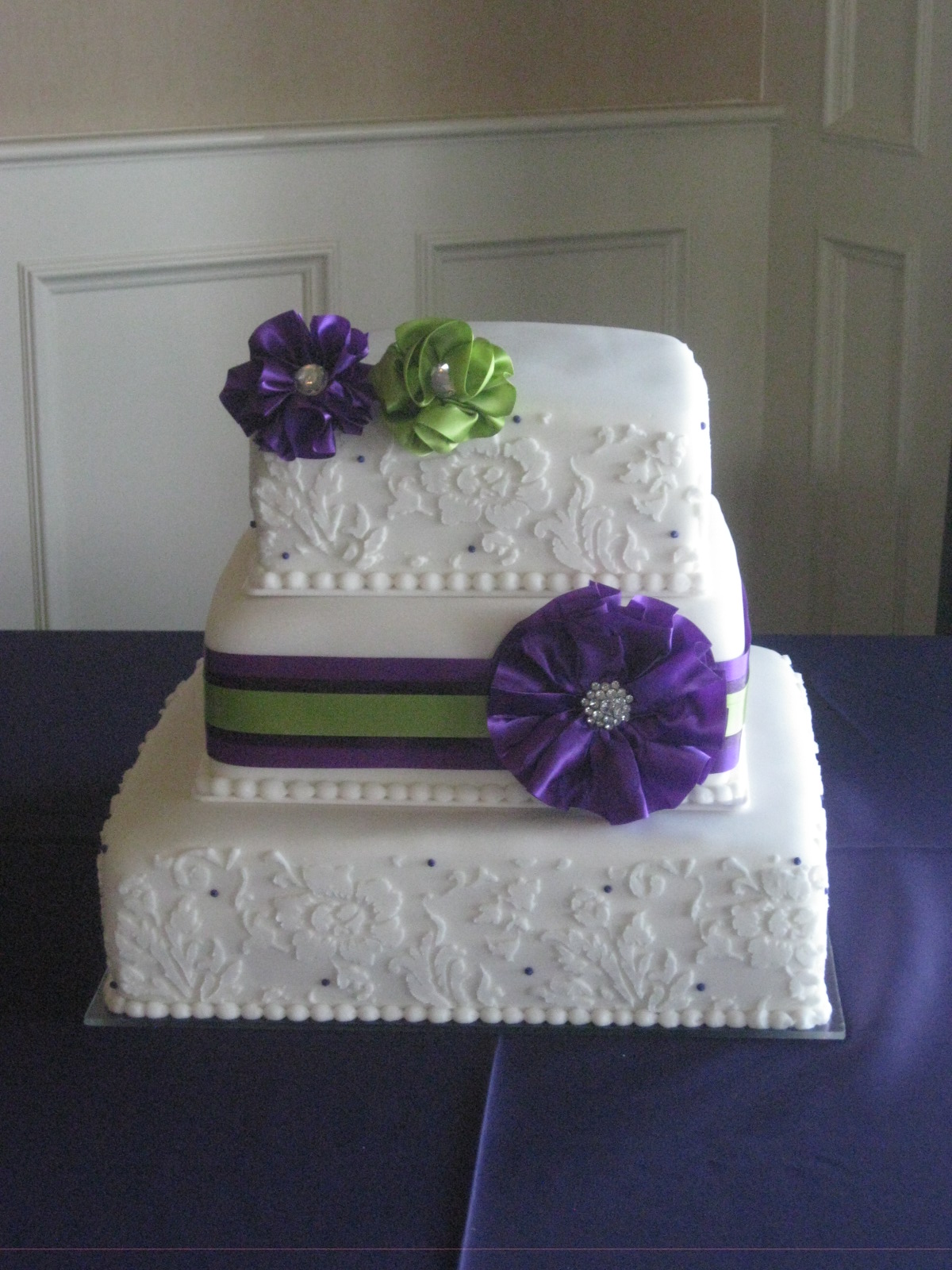 Cakes By Dawna