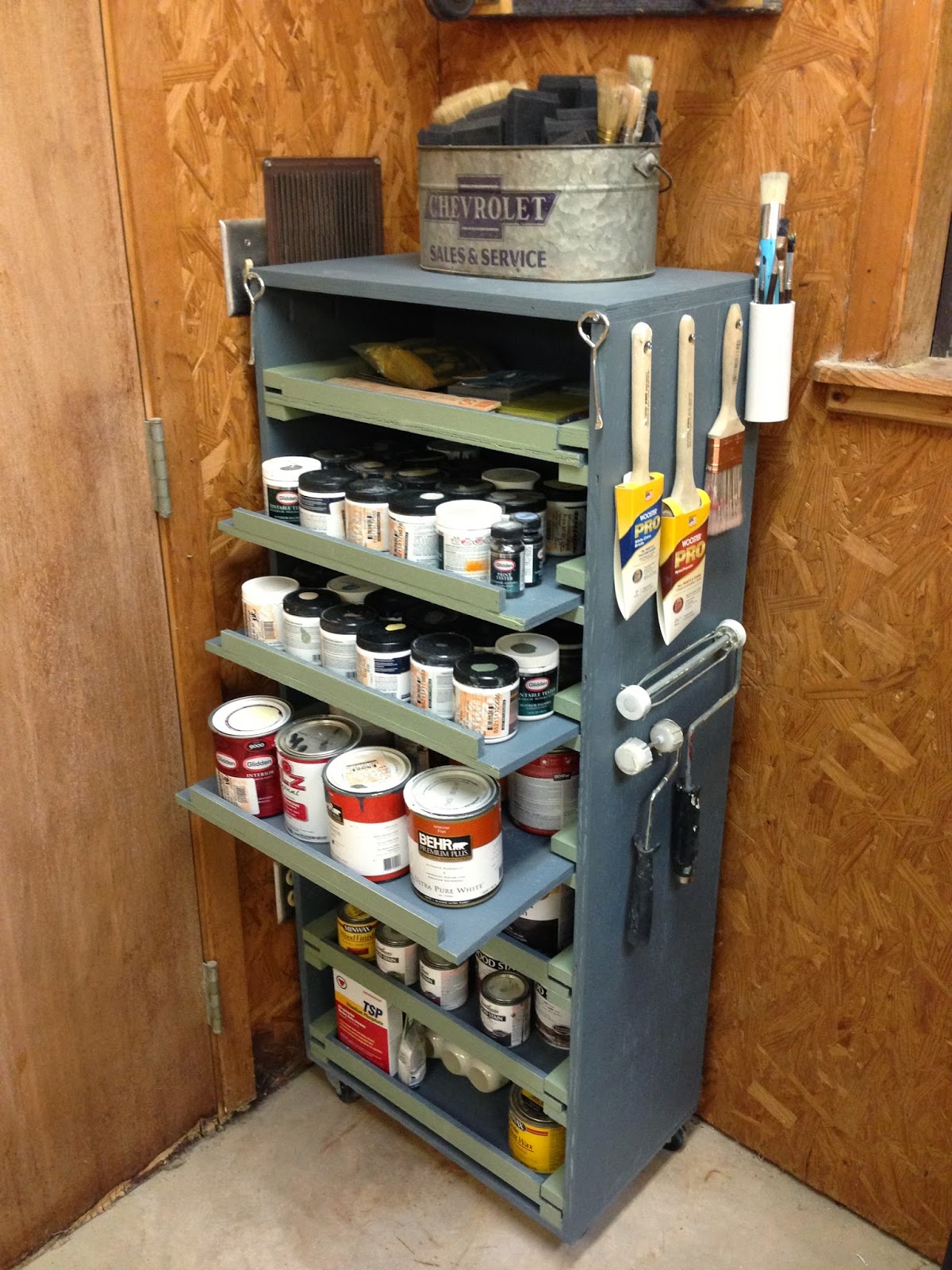 Wilker Do's DIY Paint Storage