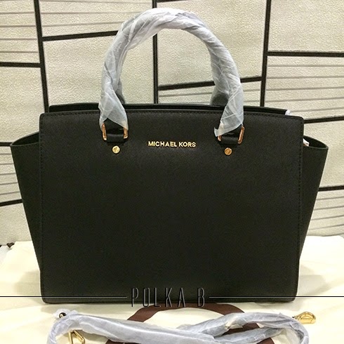 MK selma large black