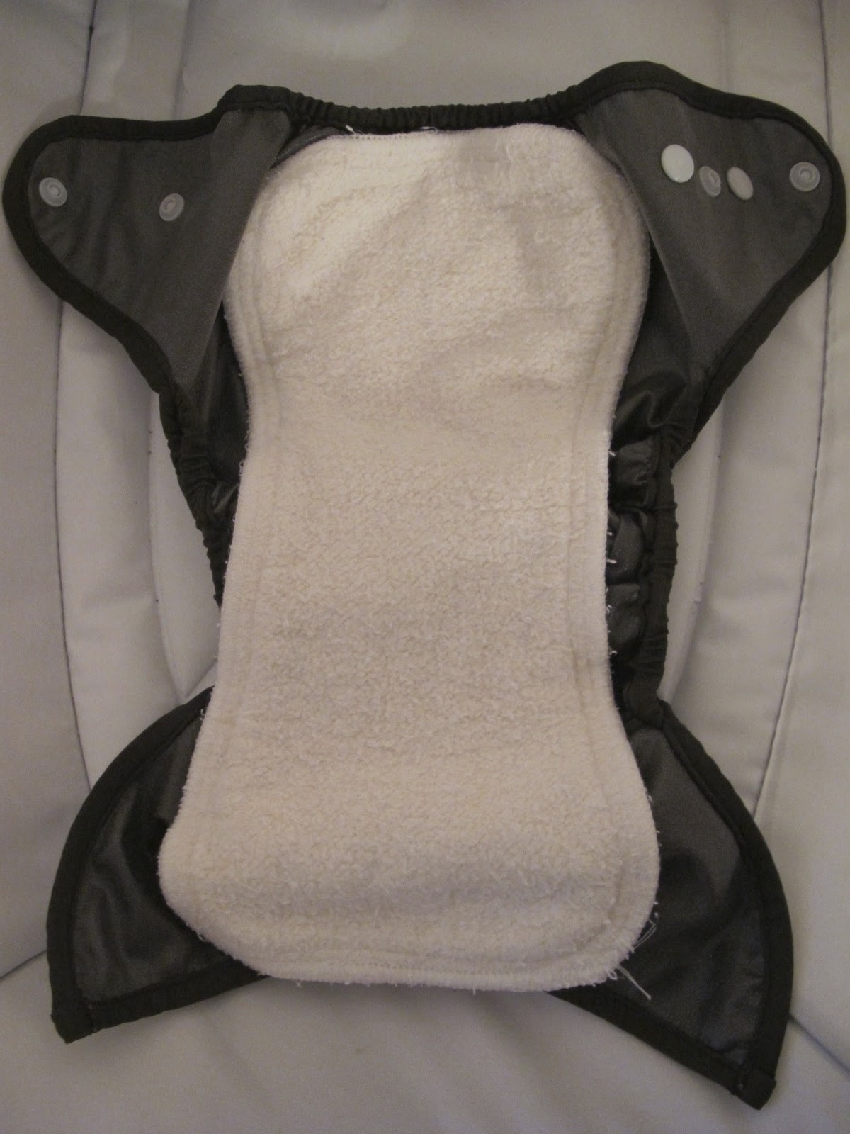 A Mommy in the UK Best Bottom Diapers Review