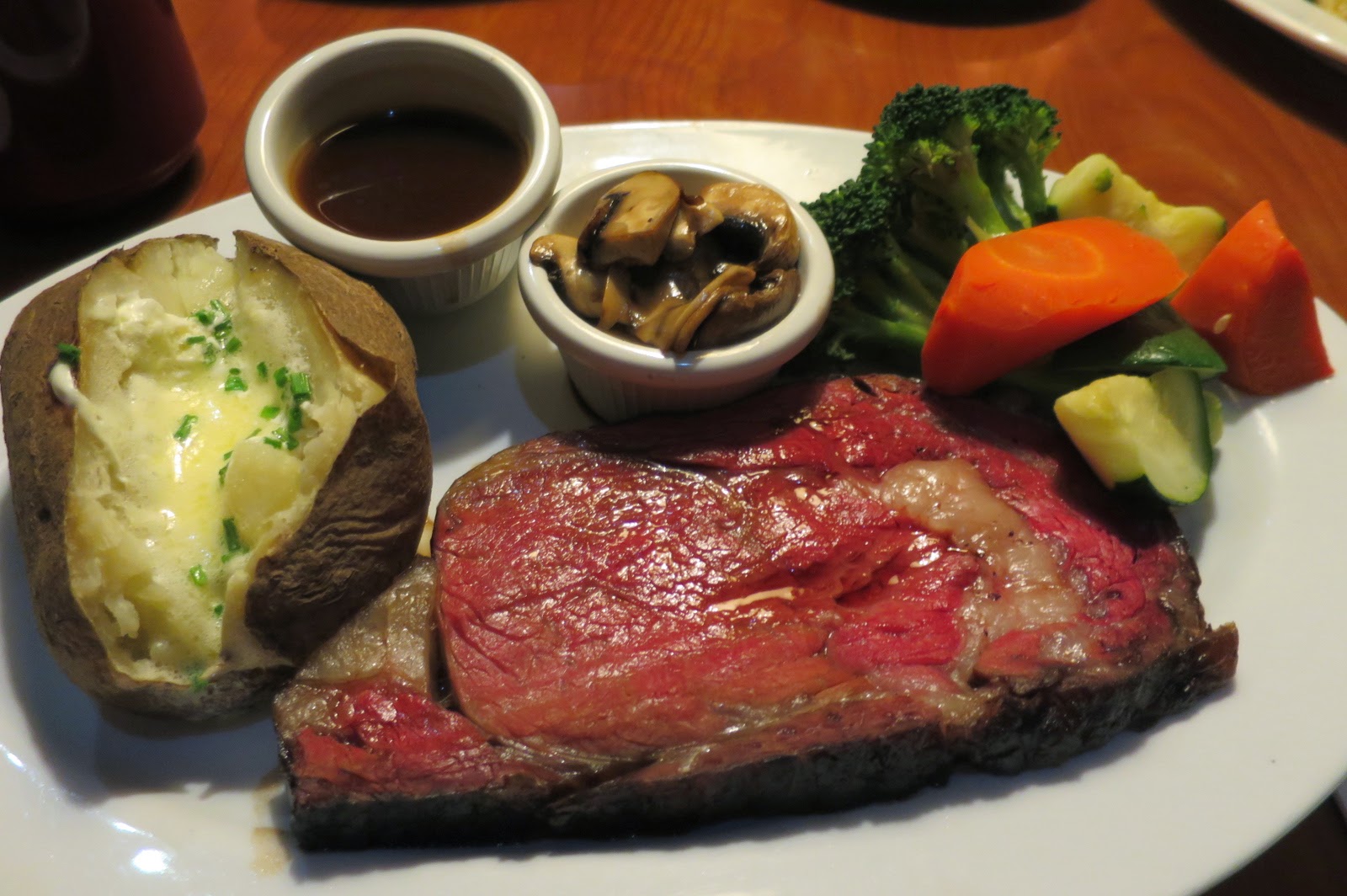 Small Potatoes Make The Steak Look Bigger Black Angus Steakhouse