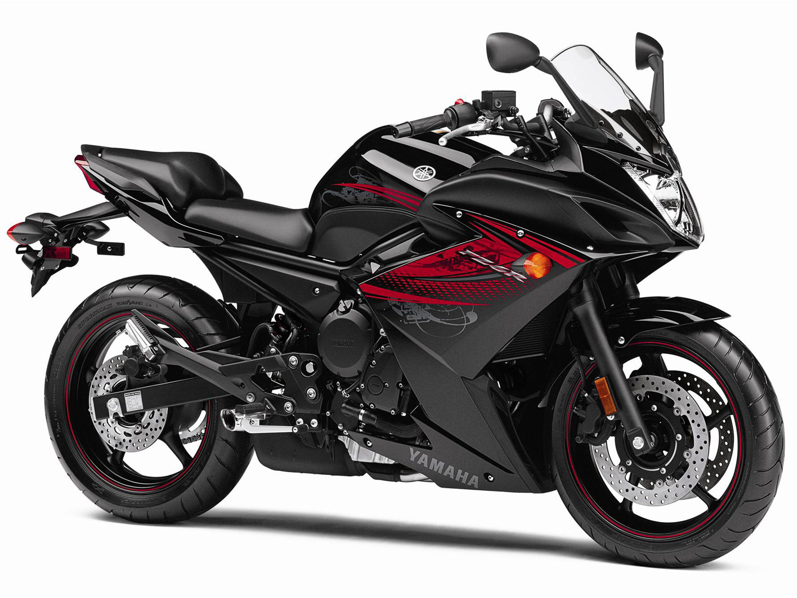 http://4.bp.blogspot.com/-EWP8RHcGUI0/TyuKogoQ88I/AAAAAAAAKS8/Y7xx8Dx0d8U/s1600/2012-Yamaha-FZ6R_motorcycle-desktop-wallpapers-5.jpg