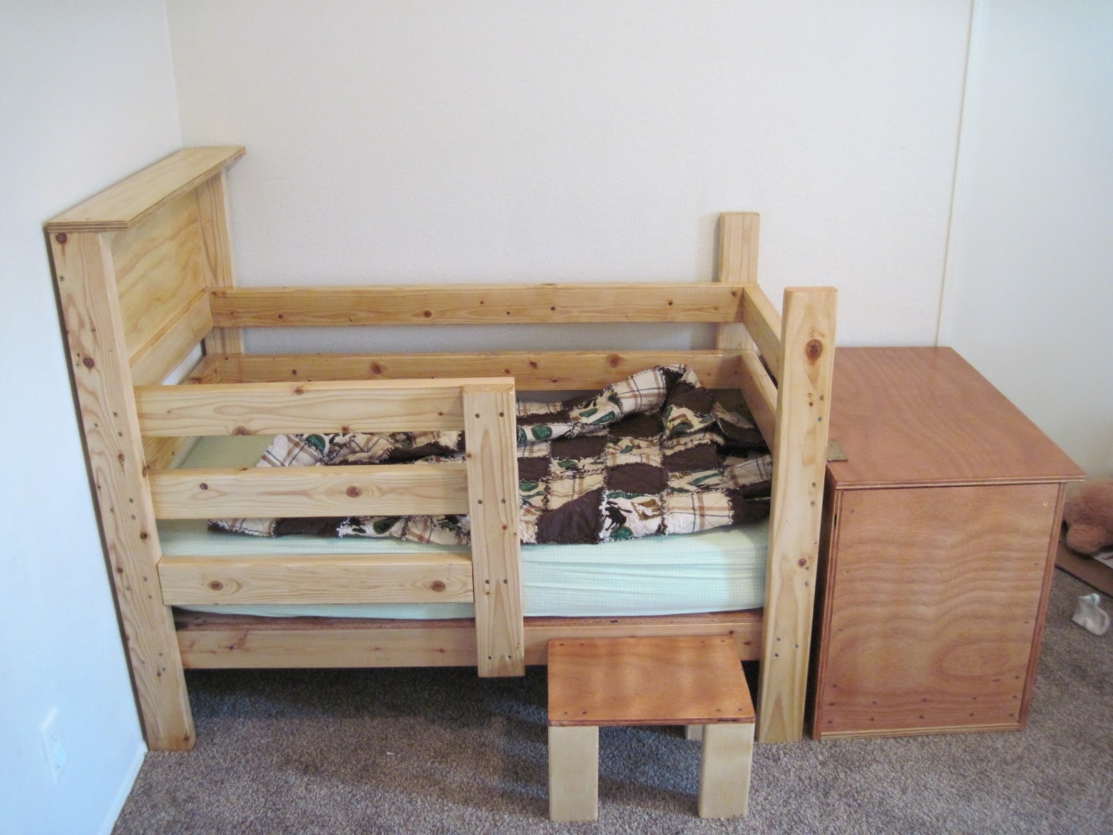 IMG_1652.JPG 1,600×1,200 pixels | Diy toddler bed, Toddler bed, Big boy