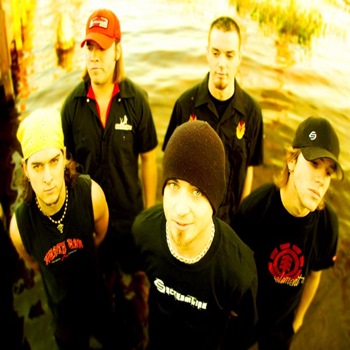 Submersed Banda - Submersed