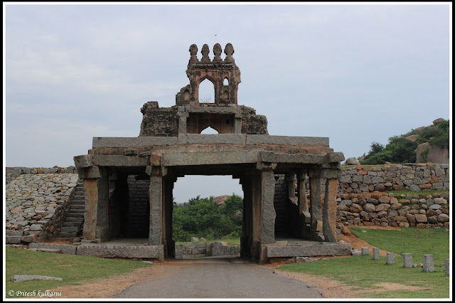 Talarighatta Gate at Vijaya Vittala temple, HAmpi Talarighatta Gate at Vijaya Vittala temple, HAmpi