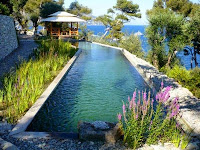 Cap Ferrat Luxury Villa Design at Peninsula Shoreline Cap Ferrat Luxury Villa Design at Peninsula Shoreline