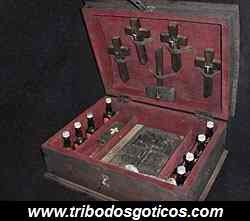 Kit caça vampiros com destaque para as estacas estacas,caça vampiros,kit