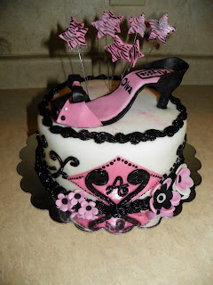 MAV Cakes: Girly Birthday Cakes (Teens)