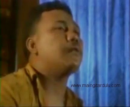 Lirik Dan Kord Kunci Gitar Kalau Bulan Bisa Ngomong Doel Sumbang Maingitardulu Com