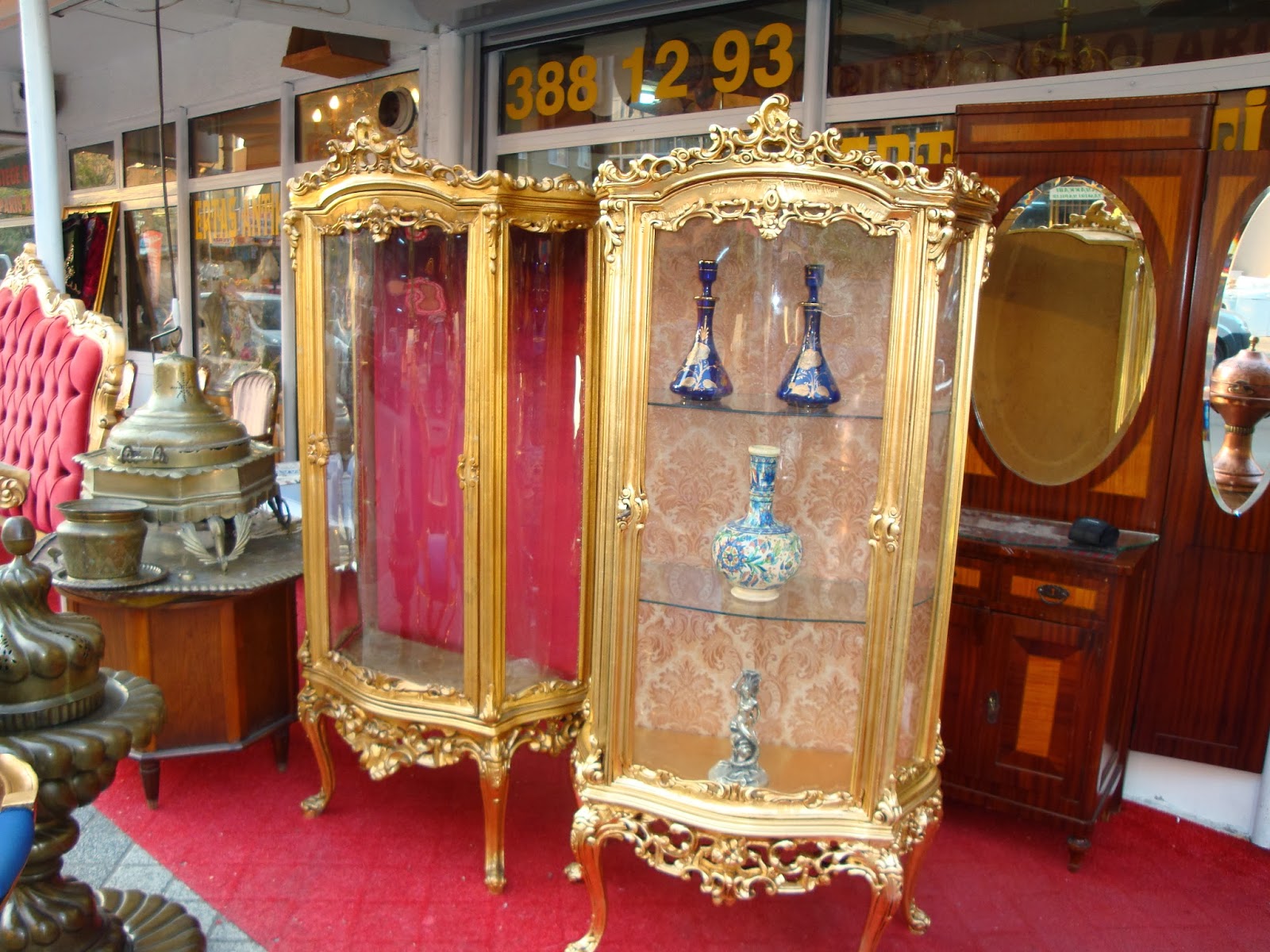 Antika Mobilya Alanlar,Antika Eşya Alanlar Antika Alanlar,Antika Eşya