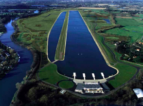 PISTA ETON DORNEY- LONDRES 2012