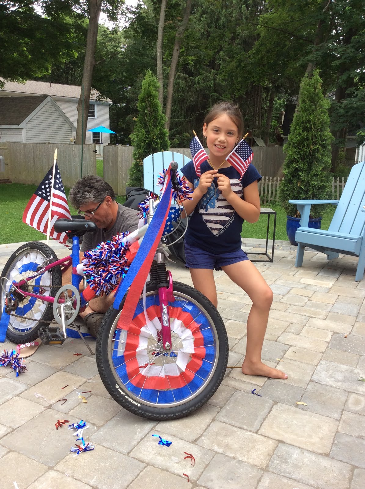 Ava decorating her bike!