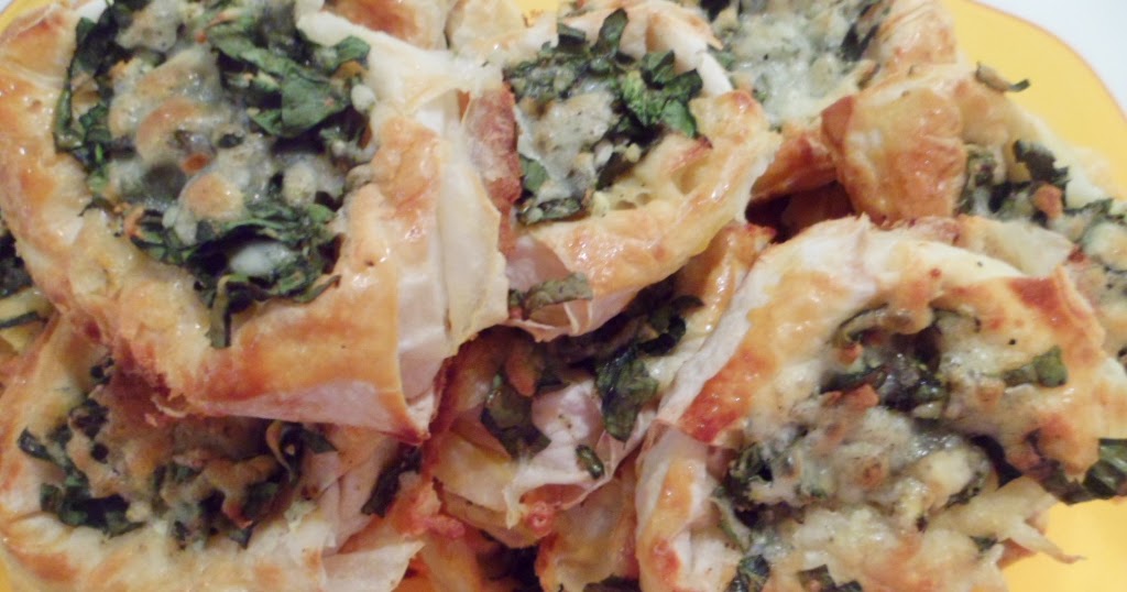 Tatlı düşler!! ıspanaklı peynirli börek