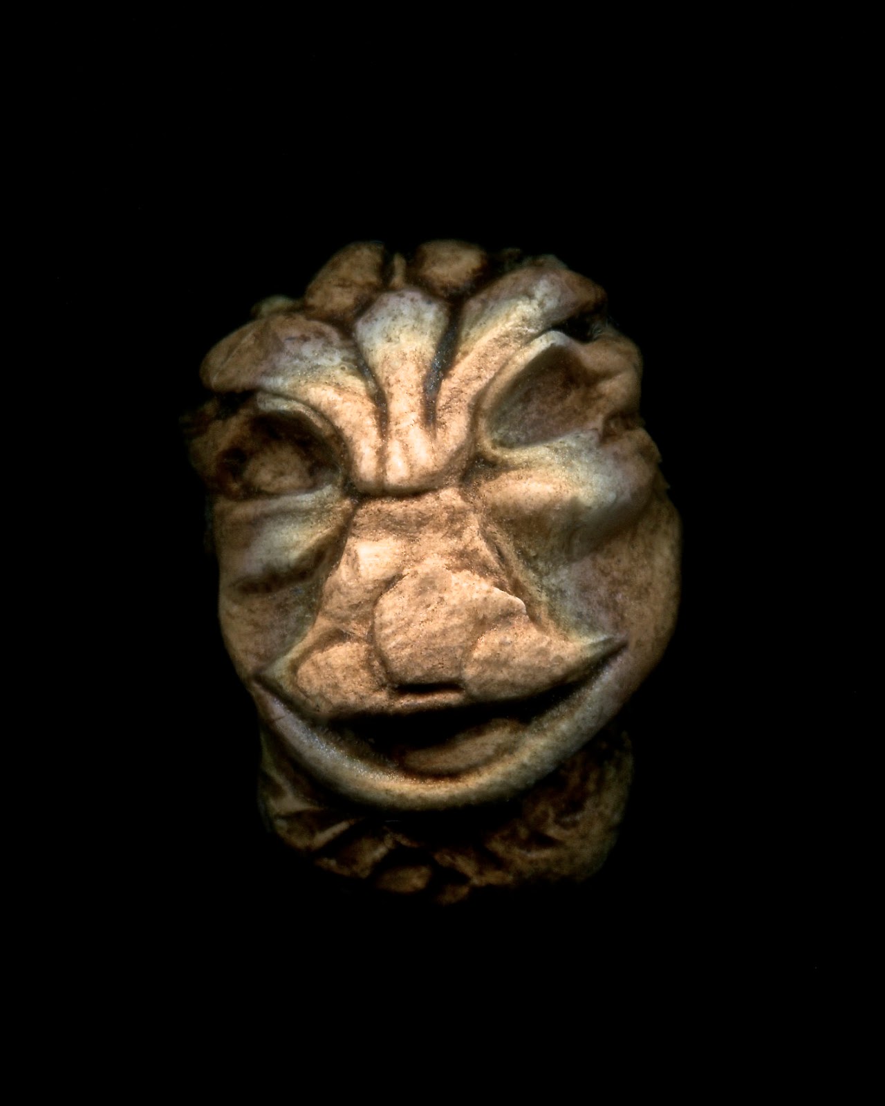 Hidden Missives: Gelos