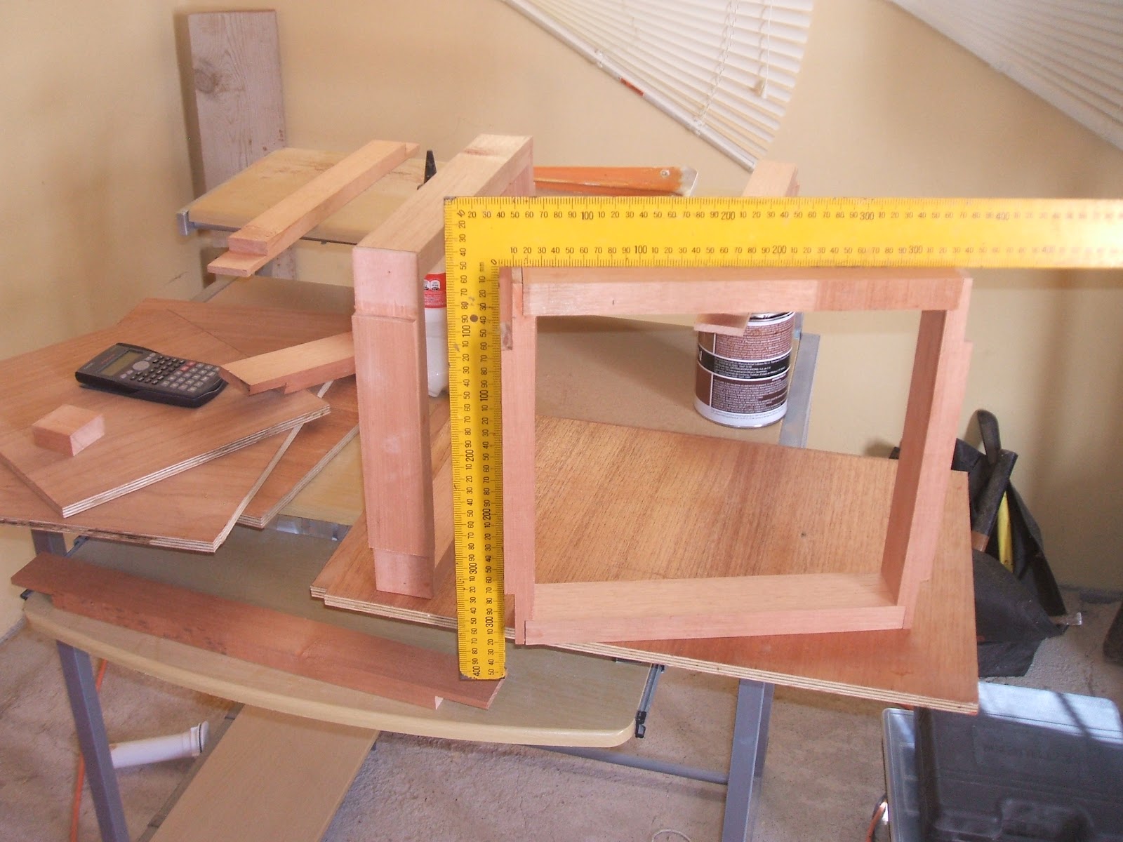 MUEBLES RUSS: Mueble minimalista para lavabo