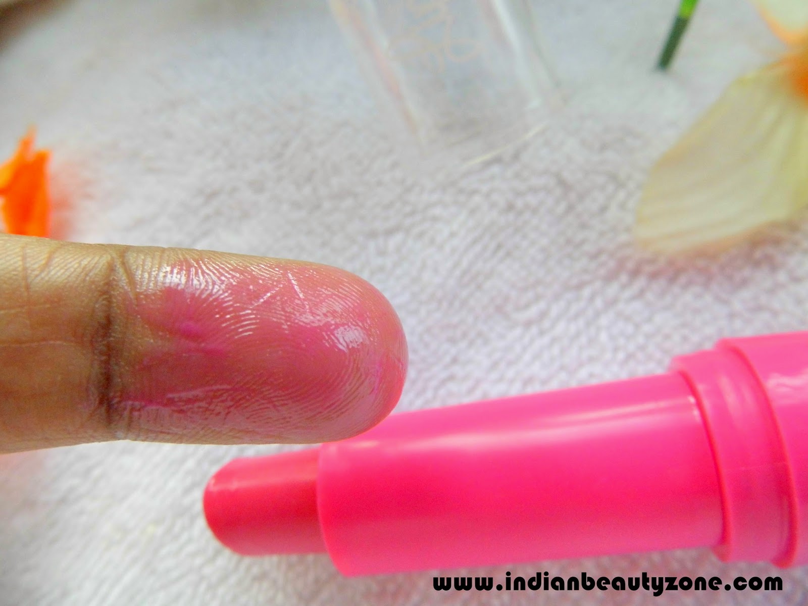 Indian Beauty Zone Lakme Lip Love Lip Care in Strawberry Review and