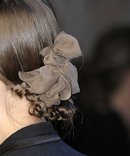 прическа с плитки Jason Wu пролет-лято 2011