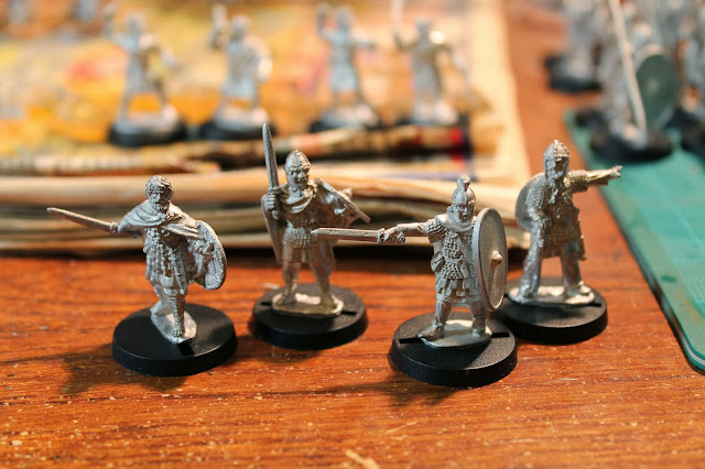 Dux Britanniarum Gripping Beast