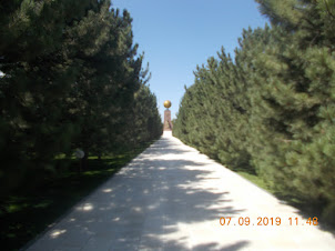 "MONUMENT OF INDEPENDENCE" in Tashkent.