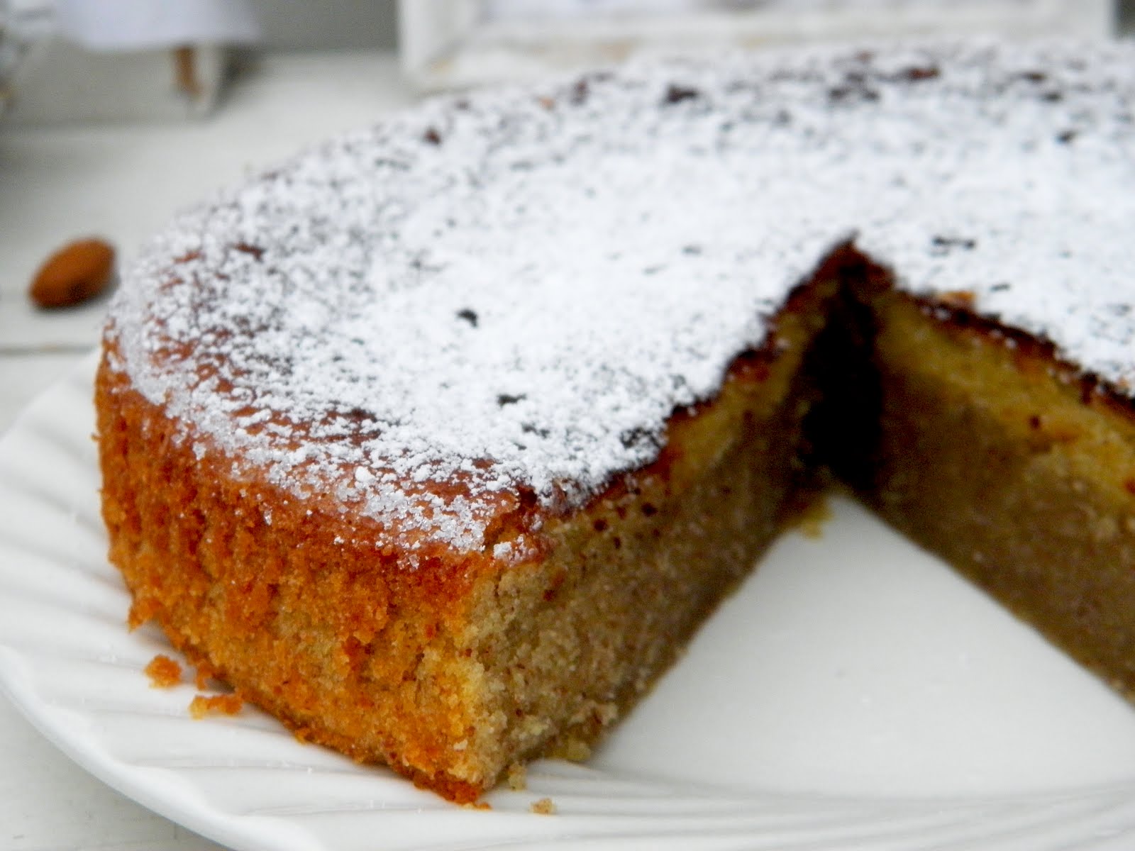 temp French Almond Cake