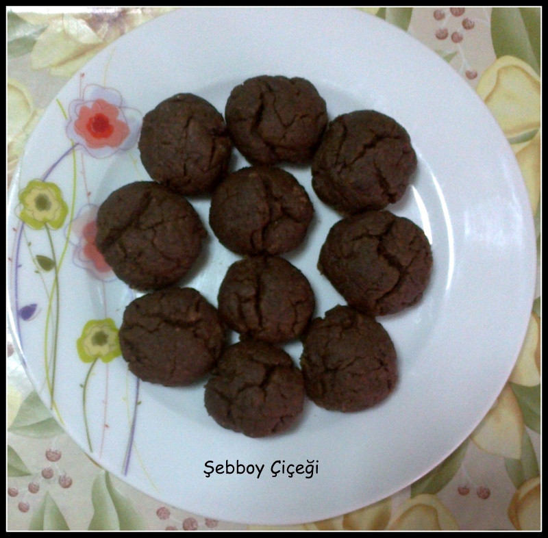 Şebboy Çiçeği Browni Kurabiye
