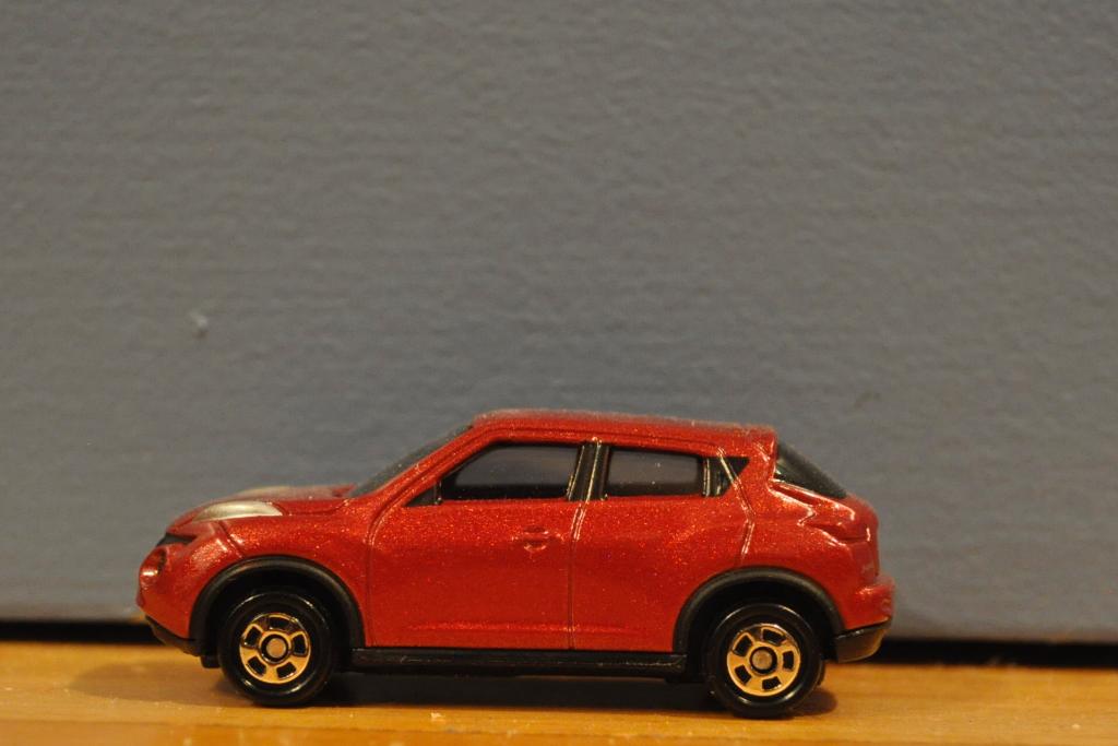 The Automotive Way Colin's Toybox Tomica Nissan Juke
