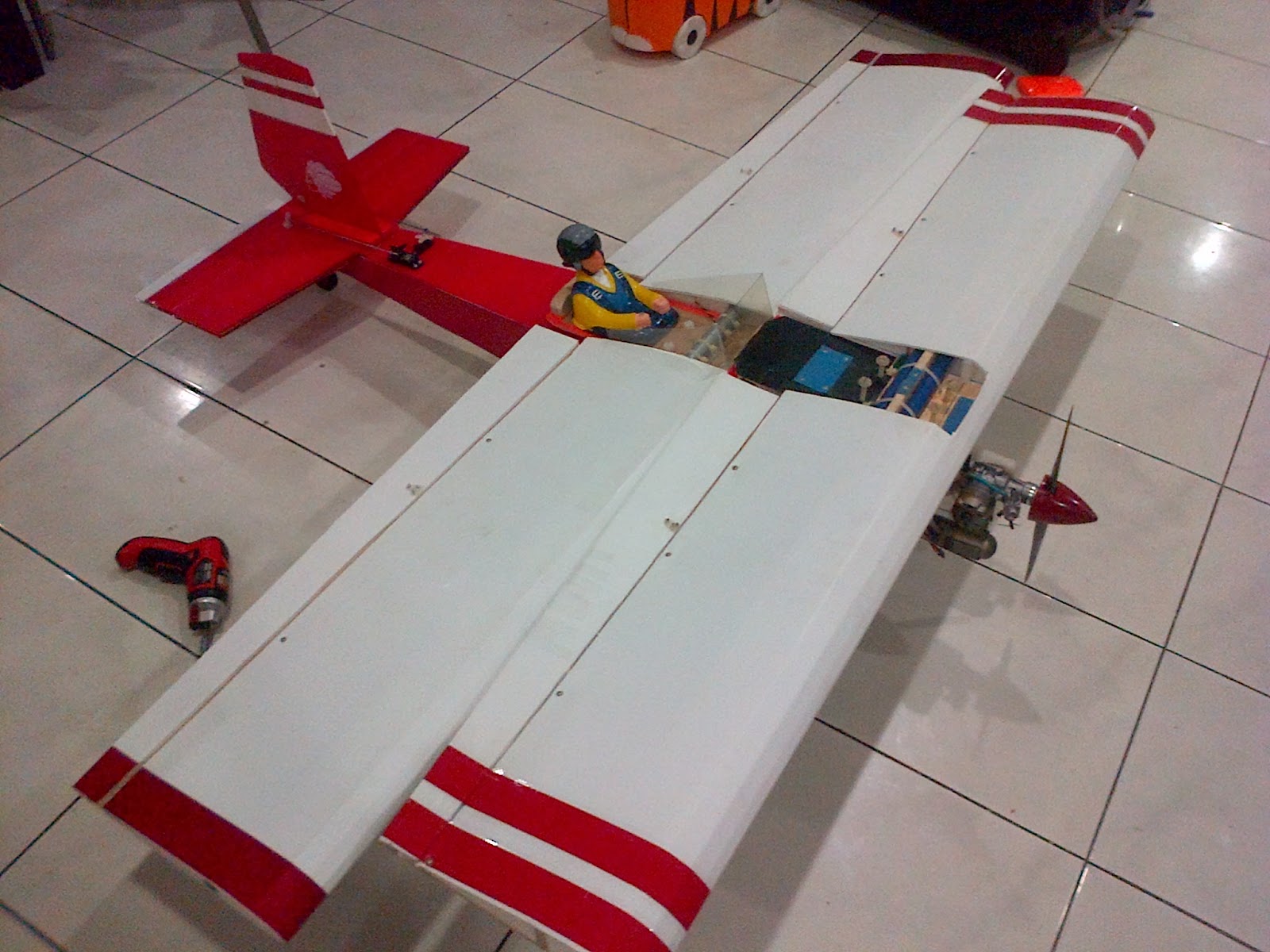 coroplast rc plane