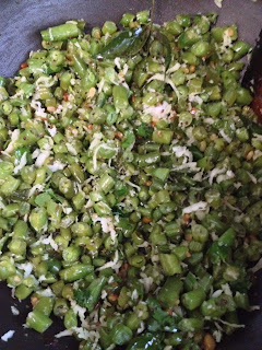 Green Beans Palya / Hurlikayi Palya,french beans stir fry