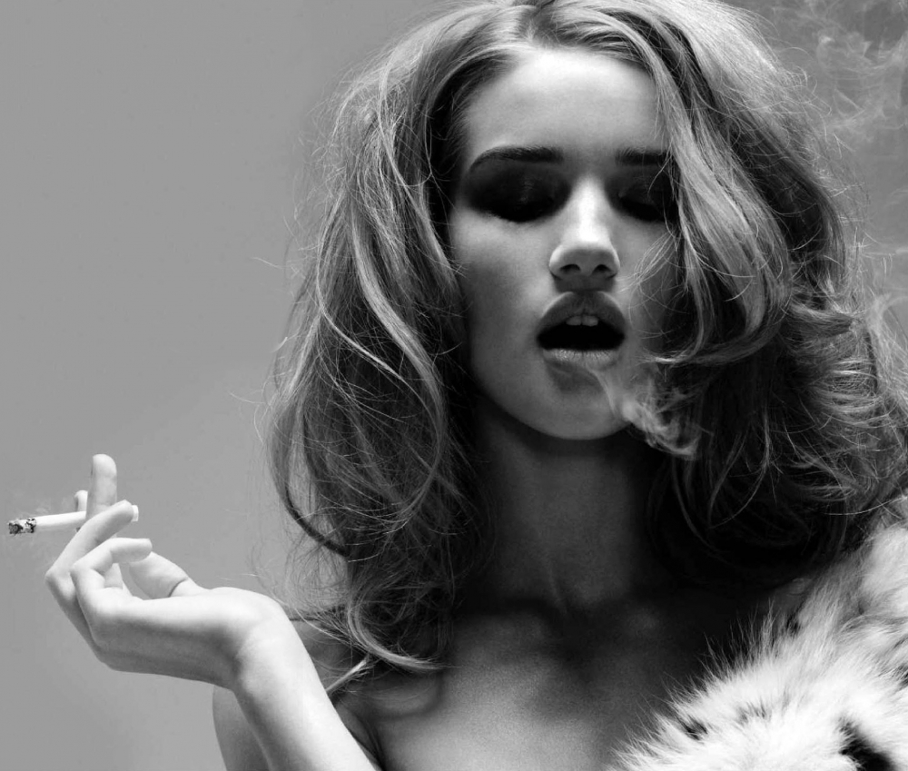 boy eating pussy sexy nude are harry and taylor dating