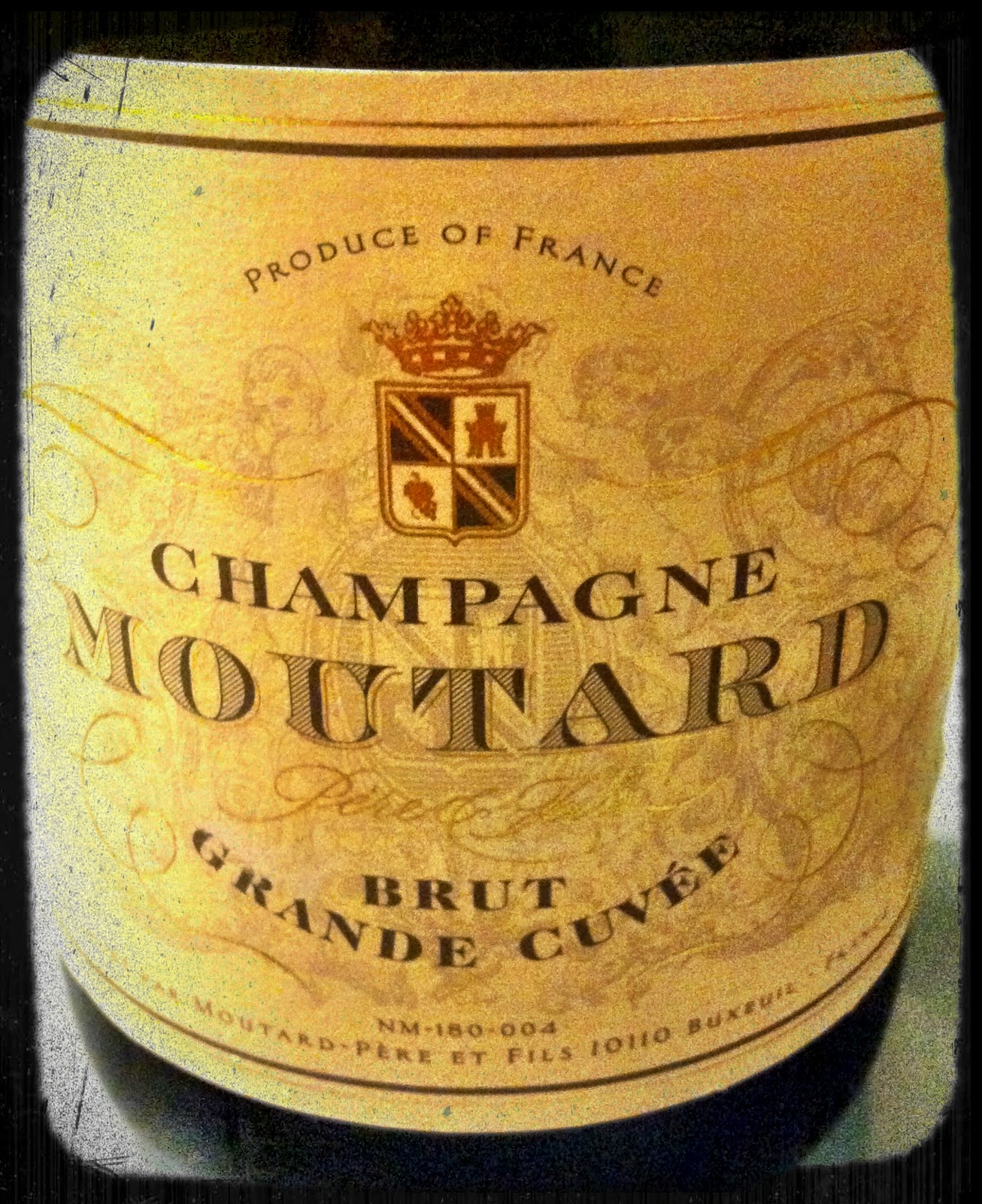Champagne Moutard Brut Grande Cuvee NY On Egin Eta Topa