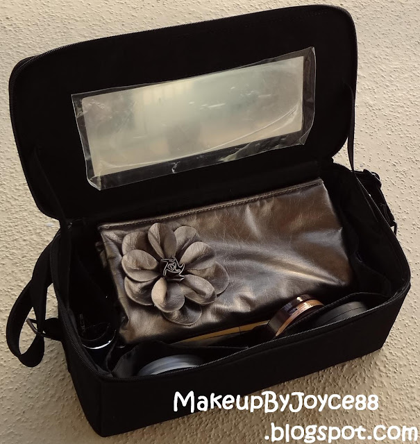 MakeupByJoyce ** ! What's In My Makeup Travel Bag?