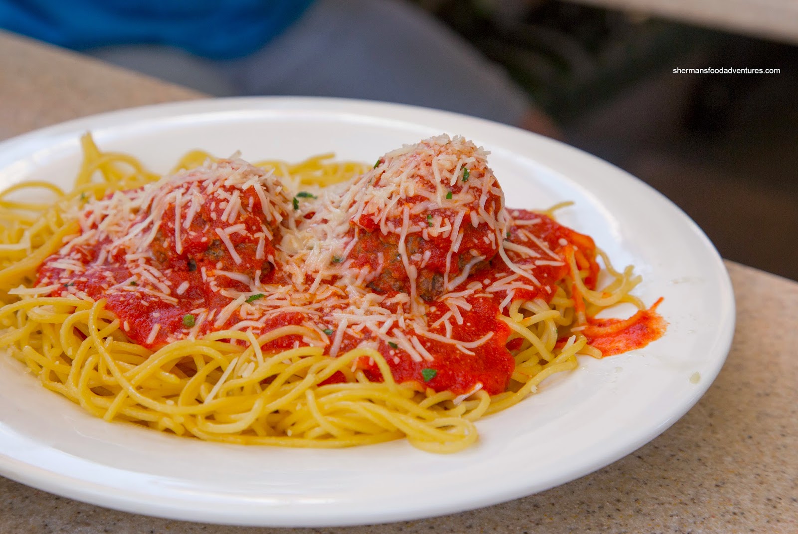 Sherman's Food Adventures Boardwalk Pizza & Pasta (Disney California