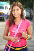 Komal Jha Glamorous Photos in Pink Top-thumbnail-44