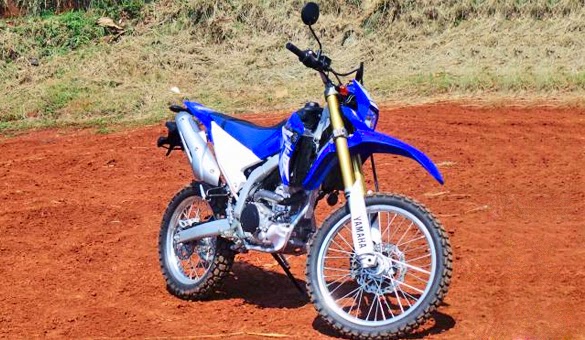 Spesifikasi Motor Trail Yamaha WR250R Terbaru 2015 Motor Trail Yamaha WR250R Terbaru 2015