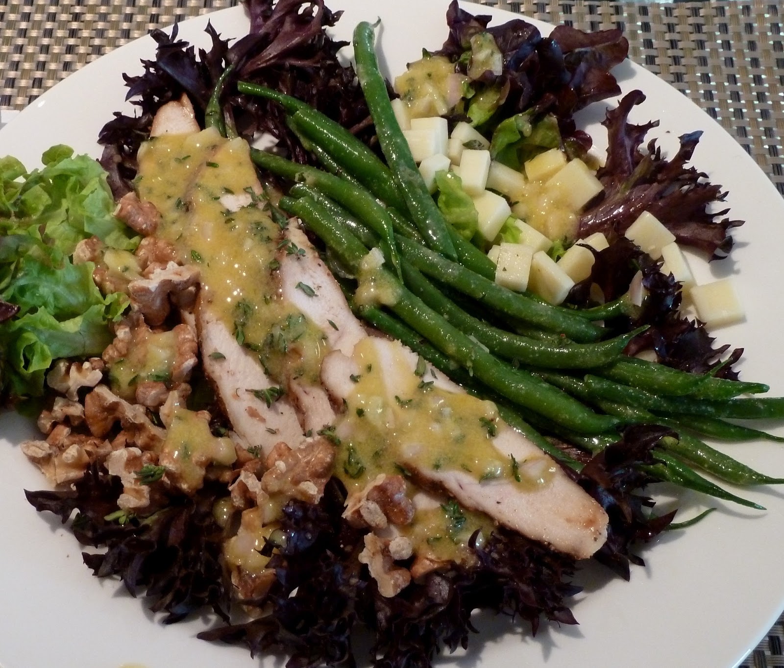 Cracked Pepper French Chicken Salad