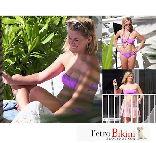 English: Reese Witherspoon‭ ‬2014‭ ‬Purple Bikini Hawaii‭ 