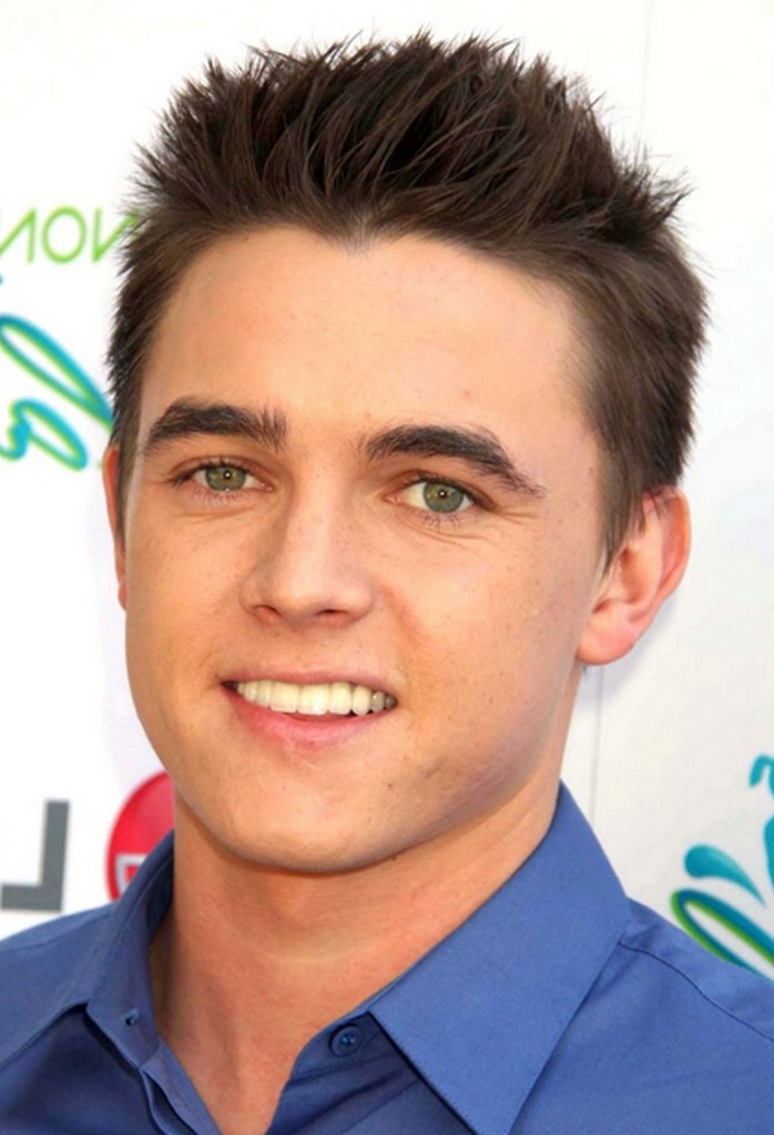 Hollywood Stars Jesse McCartney Profile And PicturesWallpapers