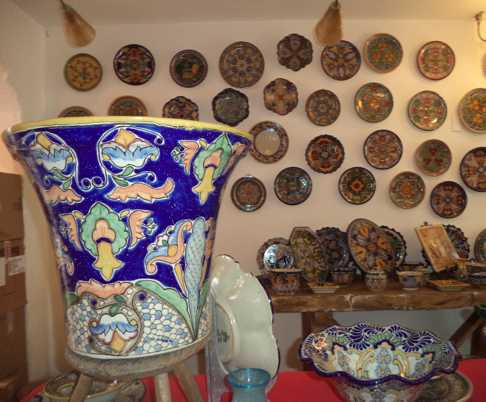 Vallarta Shopping Directory HANDICRAFTS, LEATHER, GLASS, CERAMICS