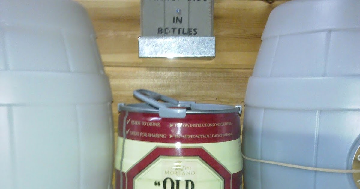 Zymology in Sumorsaete Easy Keg, filled with Old Speckled Hen (5 litres)