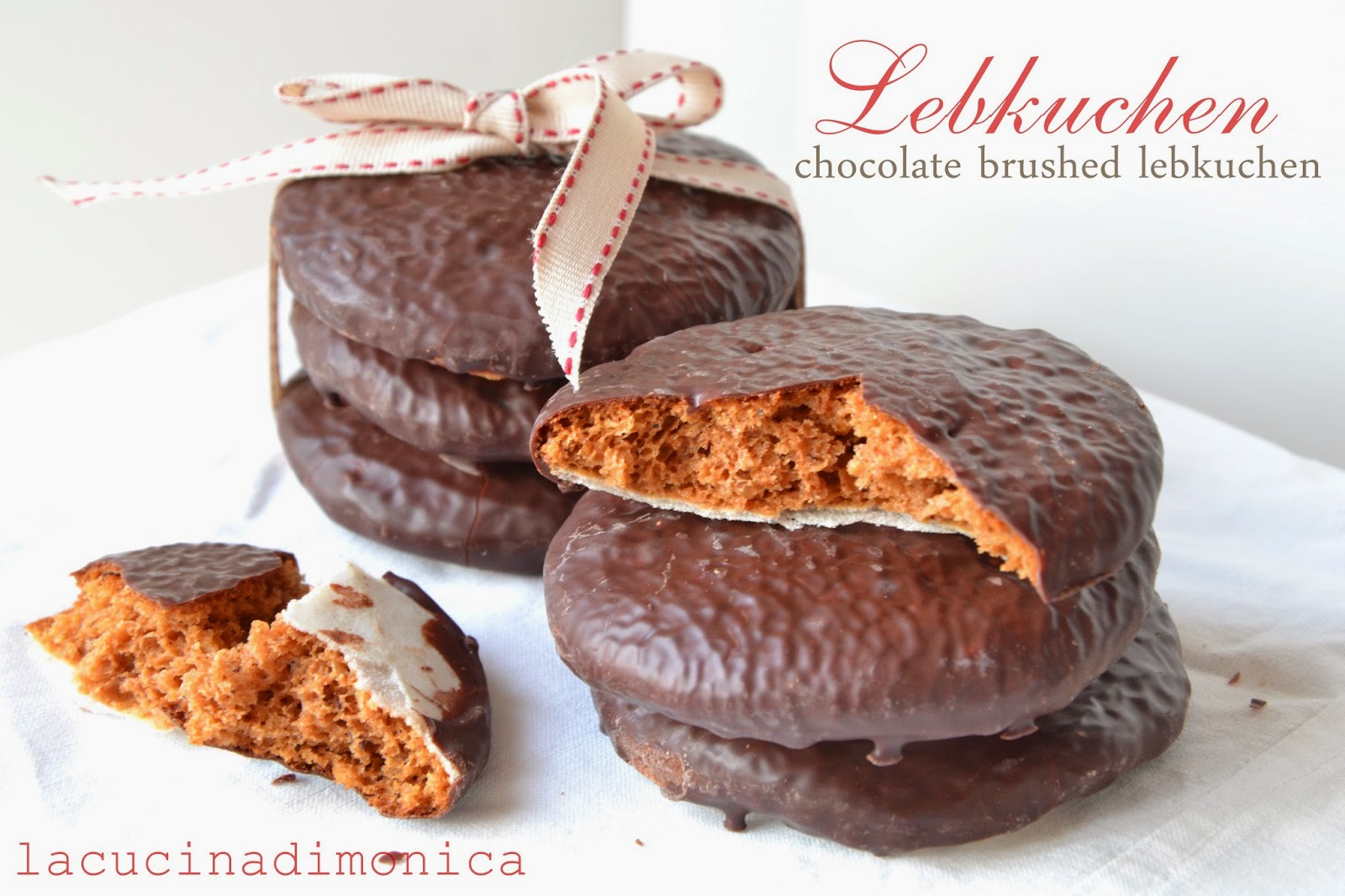 LEBKUCHEN - chocolate brushed lebkuchen -  lebkuchen spennellati al cioccolato