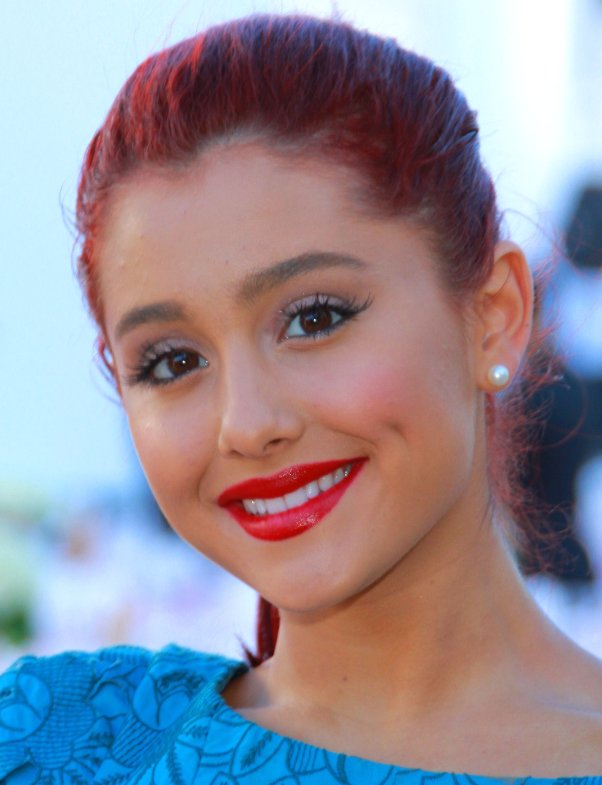 Ariana Grande biography